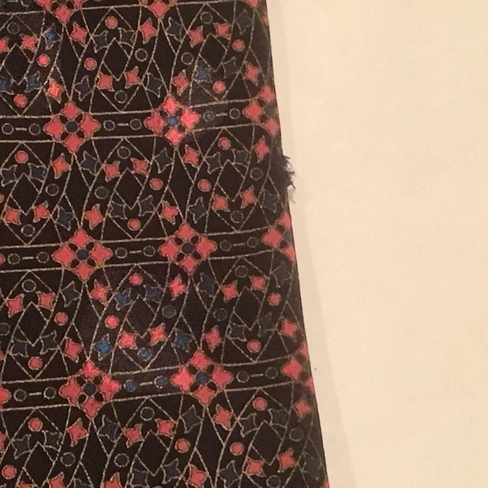 Brioni 100%‎ Silk Neck Tie Hand Made In Italy Red Blue Geometric Print 62